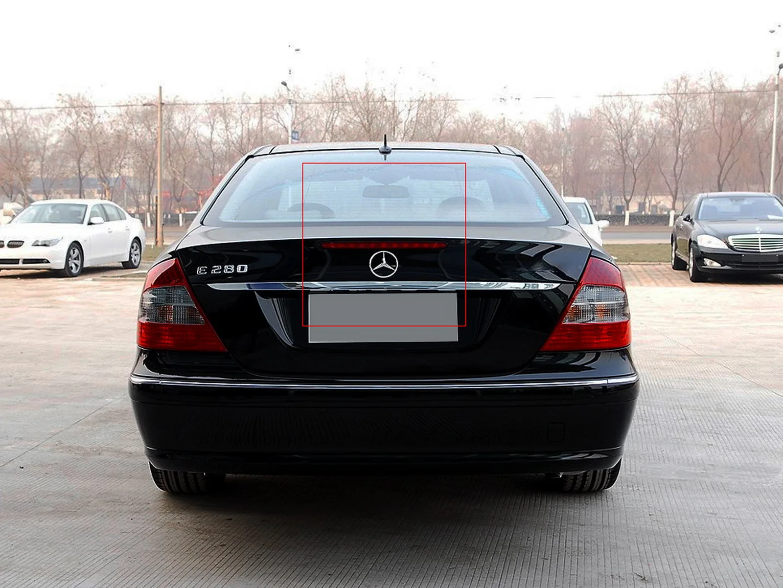 Дополнительный стоп светильник высокого уровня ANGRONG для салона Mercedes Benz E-Class W211 |