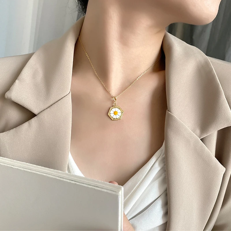 

Amaiyllis s925 Sterling Silver Daisy Clavicle Necklace Pendant Creative Temperament Choker Necklace For Female Bijoux Jewelry