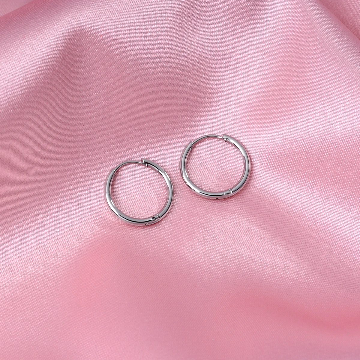 

6pcs/lot Stainless Steel Simple Metal Circle Small Hoop Earrings For Women Girls Piercing Jewelry Geometric Round Helix Ear