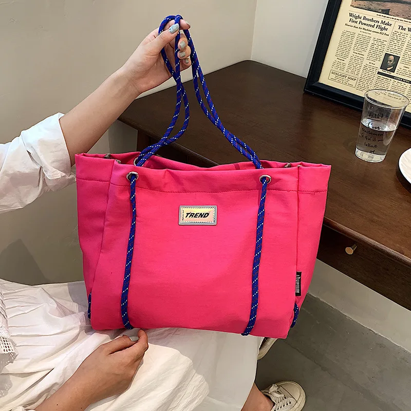 

Nylon Buttote Bag Women's Bag 2021 Designer Handbags New One-shoulder Shopping Bag Hit Color One-shoulder Underarm Big Bag