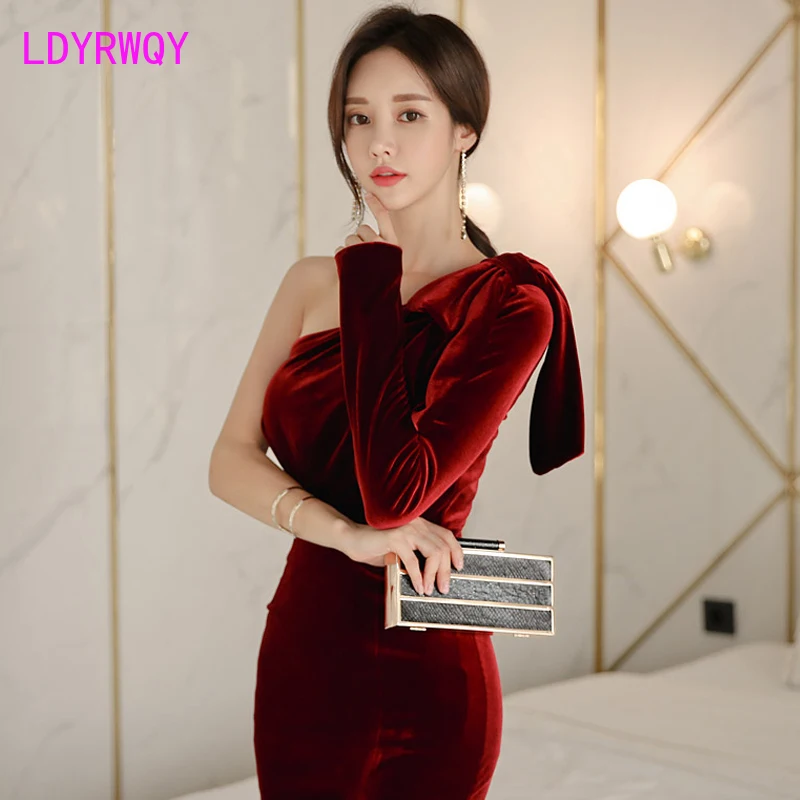 

2020 Korean spring new style oblique shoulder high split gold velvet ladies dress women Zippers Solid Asymmetrical
