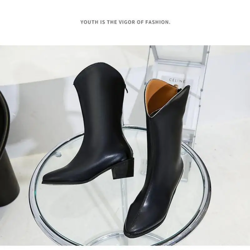 2021 New Winter Western Style Fleece Pointed Toe Mid-heel Square Heel Zipper Women's Fashion Boots