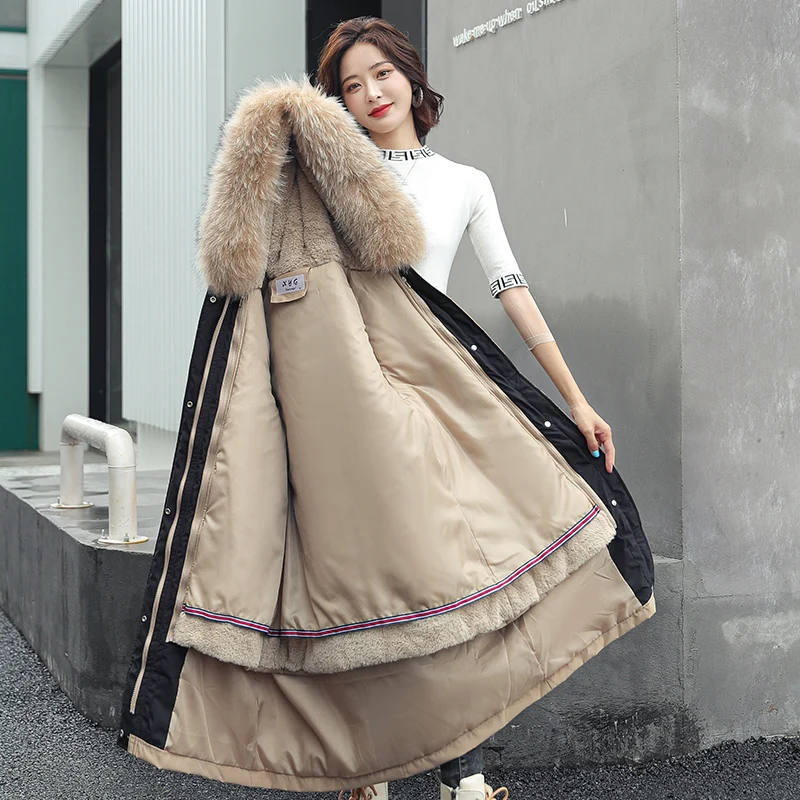 Winter women's 2021 new jacket plus velvet padded coat, one-wear three-wear padded hooded mid-length plus size warm parka coat