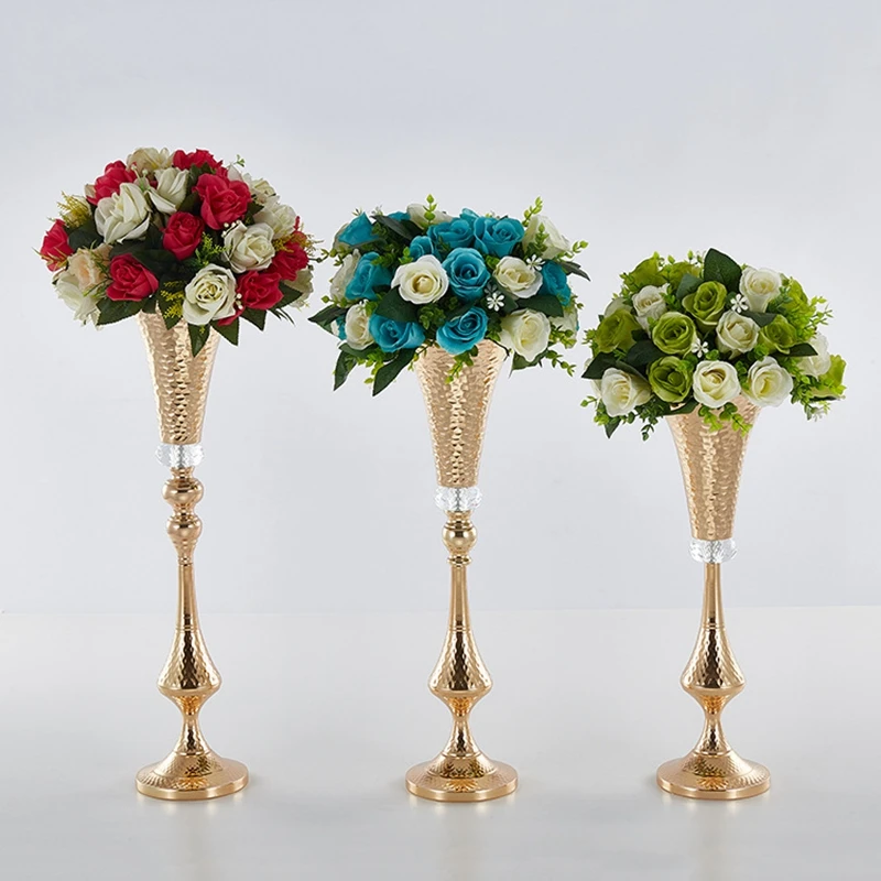 

10 pcs/lot Gold Vases Road Lead Artificial Flower Pot Flowers Column Stand Wedding Table Centerpieces For Christmas Home Decor
