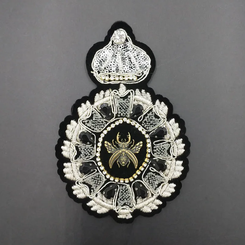 2 шт. металлический Пчелка Лев заплаты вышивки корона аппликации пришить Одежда