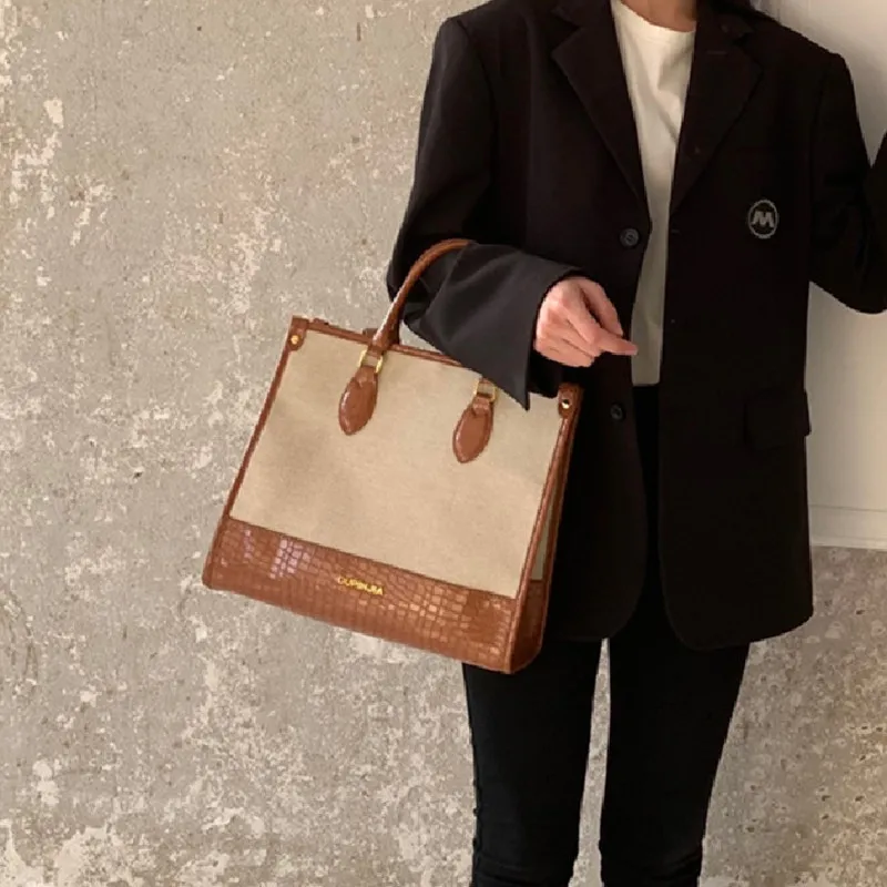 

Genuine Leather Women Totes 2021 New Fashion Larger Capacity Single Shoulder Bags Ladies Designer Purse and Handbags Bolso Cc