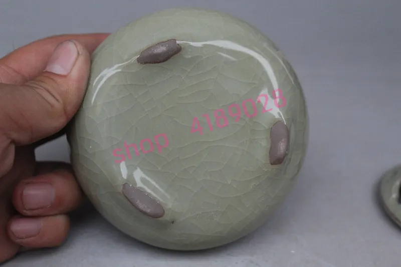 

Exquisite porcelain incense burner, collection crafts, desktop ornaments