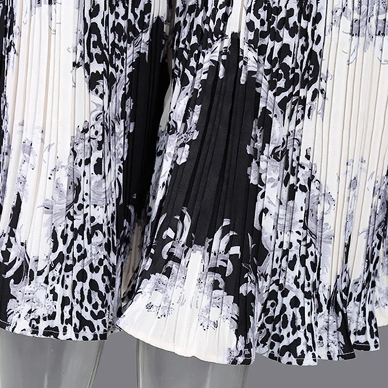 

[EAM] High Elastic Waist Pleated Printed Wide Leg Trousers New Loose Calf-length Pants Women Fashion Tide Summer 2021 1DD7595