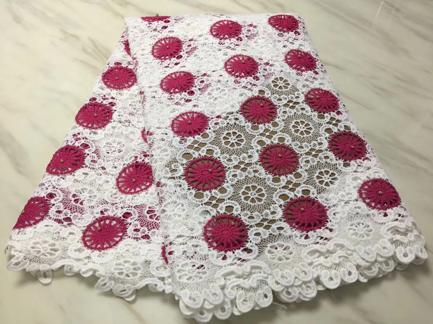 Белая сетчатая кружевная ткань нигерийская 2018 Высококачественная фиолетовая