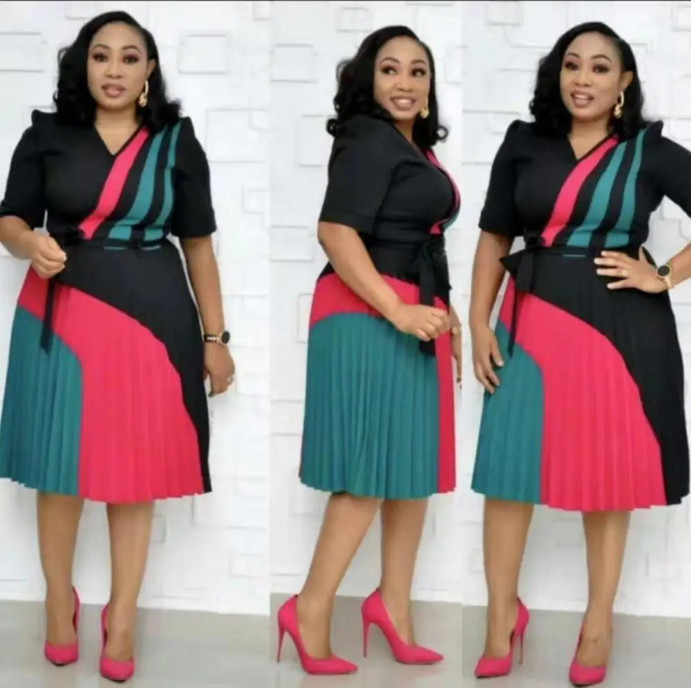 Женское платье с V-образным вырезом плиссированное в американском стиле |