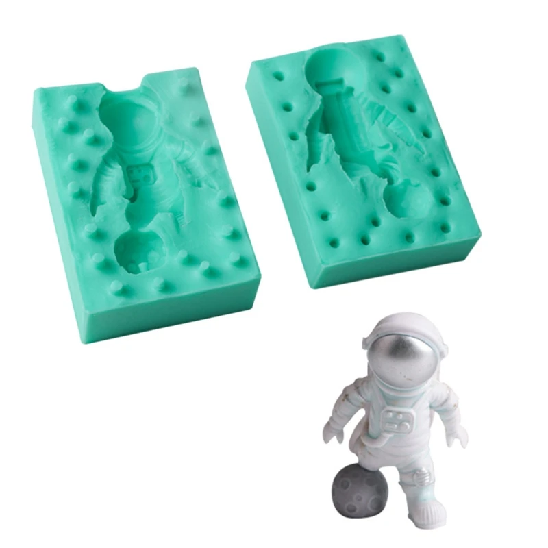 

DIY Crafts Ornaments Making Tools Epoxy Resin Mold Landing On The Moon Styles 3D Astronaut Decorations Silicone Mould