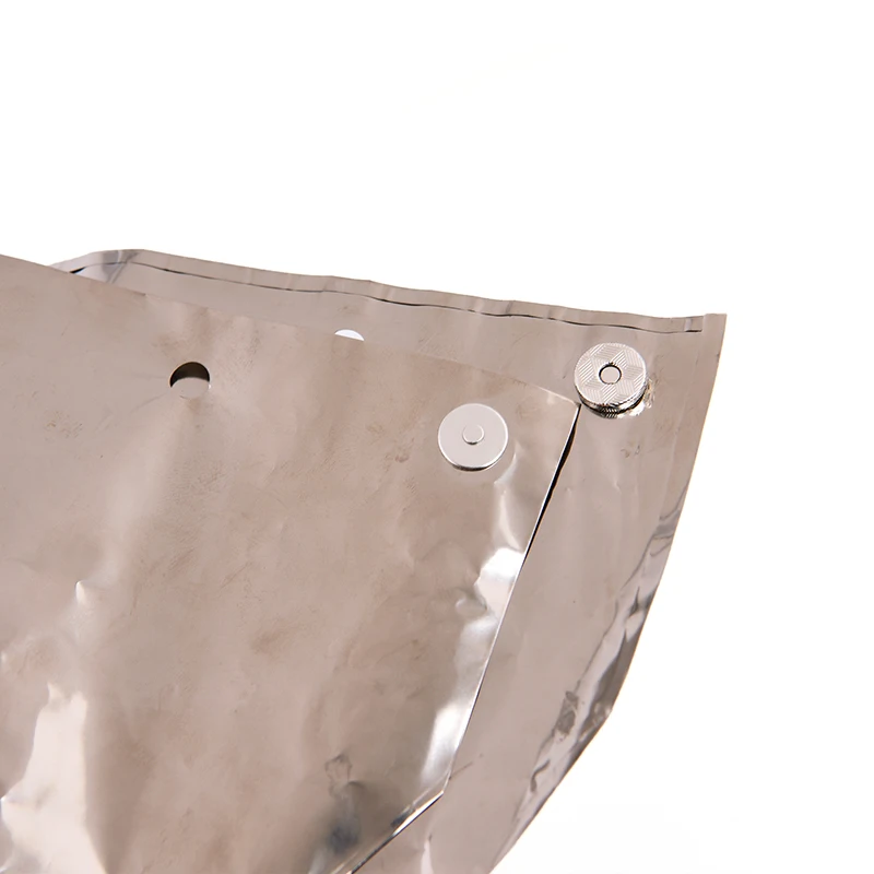 Широкоформатный титановый ультра-светильник с защитой от ветра для газовой