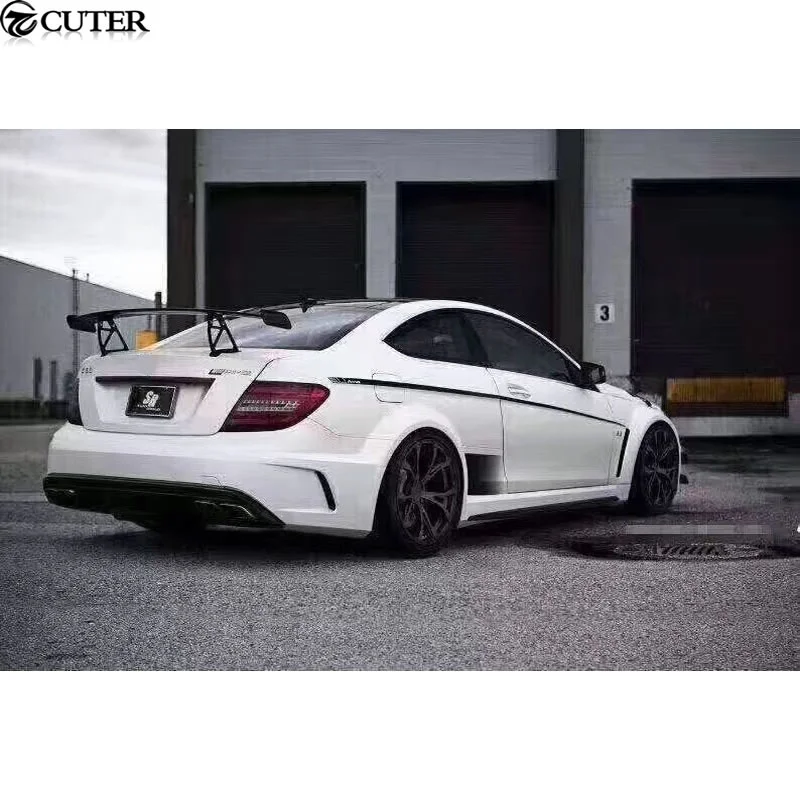W204 507 стиль C300 C63 купе Широкий комплект кузова автомобиля Frp неокрашенные боковые