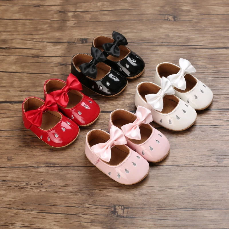 

Туфли для маленьких девочек с бантиком из ПУ кожи, Нескользящие, резиновая подошва, прогулочная обувь, обувь для первых шагов, Мокасины, обув...