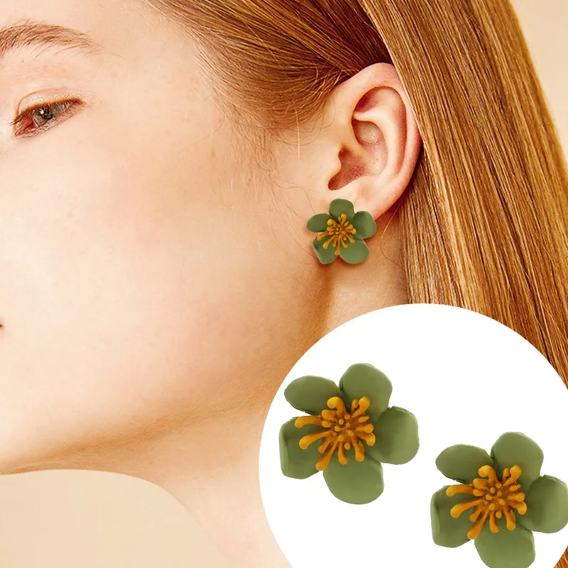 Женская мода 2020 милые женские серьги гвоздики с металлическим цветком новые