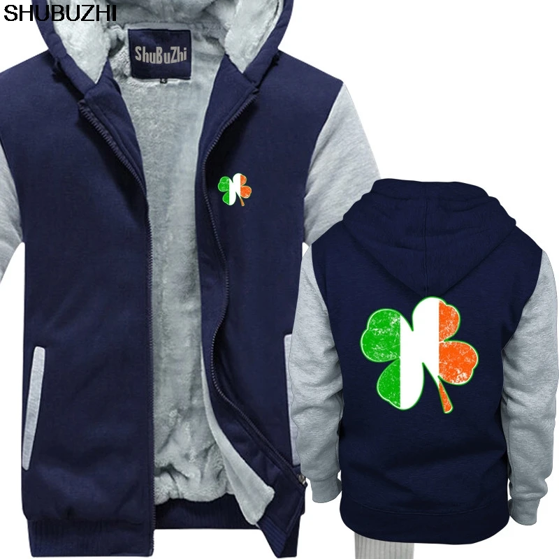 

Hoodies & Sweatshirts