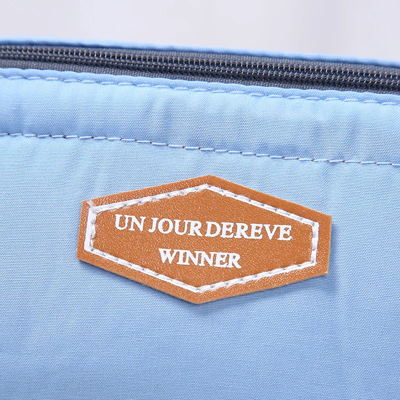 Красивая дорожная маленькая косметичка чехол органайзер для туалетных