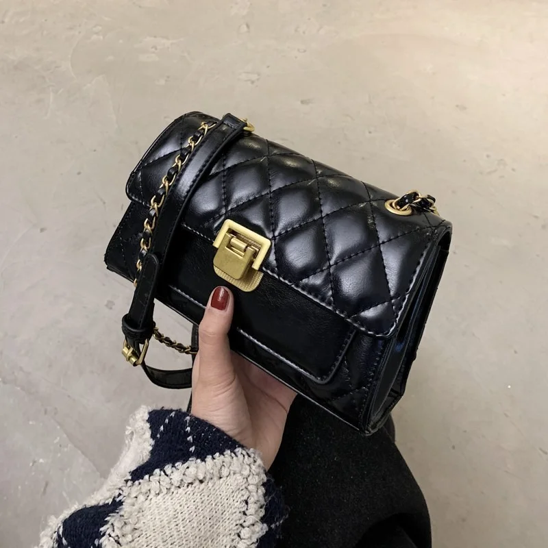 

2021 New Chain Handbag Simple Fashion New Shoulder Small Square Bag Designer Handbags High Quality Satchels