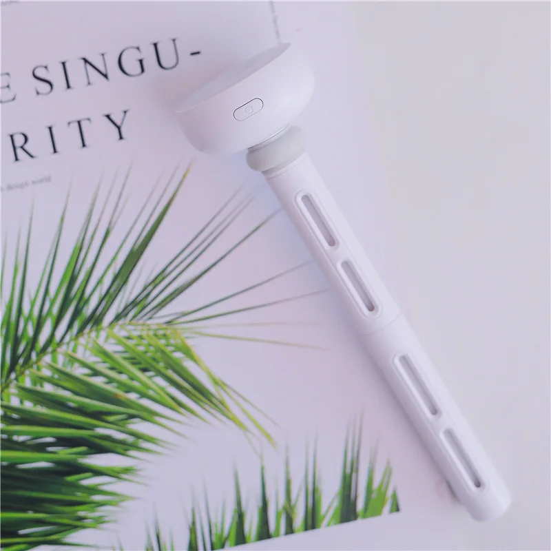 

USB Portable Air Humidifier Bottle Aroma Diffuser Mini Humidifier with Light Mist Maker for Home Car Humidification Detachable