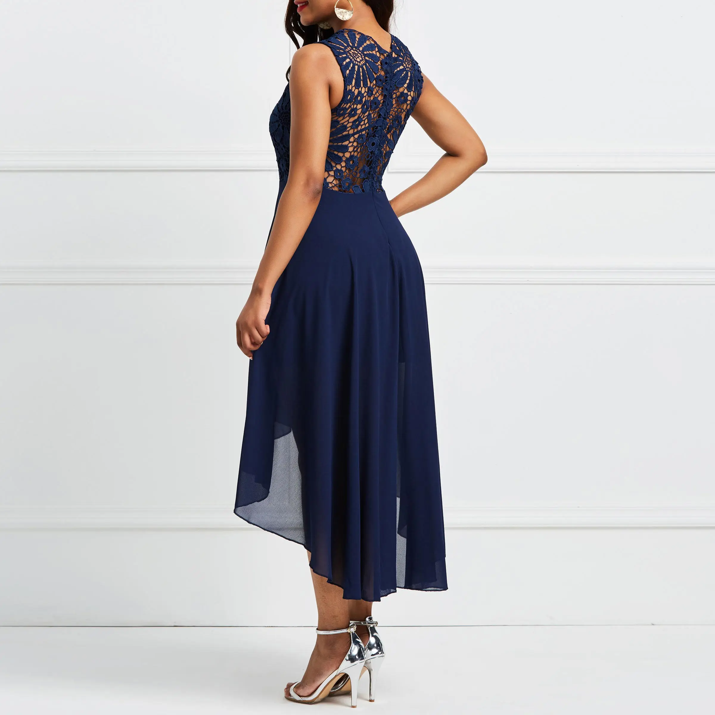 Женское шифоновое винтажное платье темно-синее кружевное асимметричное длинное