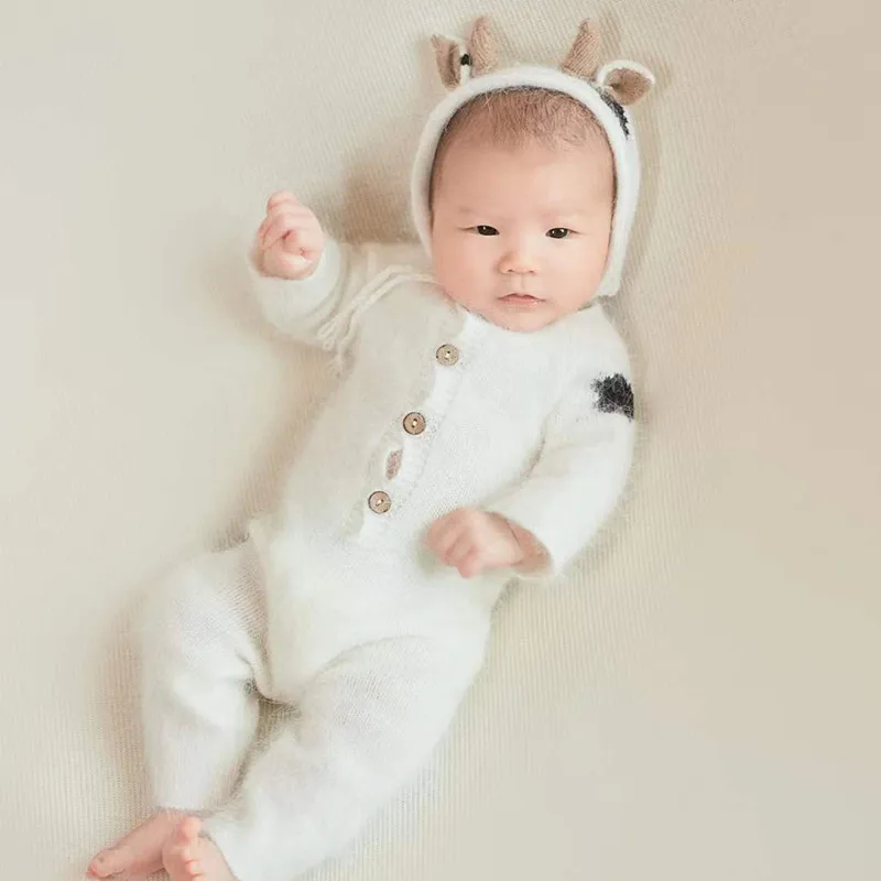 Newborn Photography Accessories Rope Wooden Swing Baby Photo Props Outfit Clothes Boy Mohair Knitted Bodysuit Hat Cow Doll Set