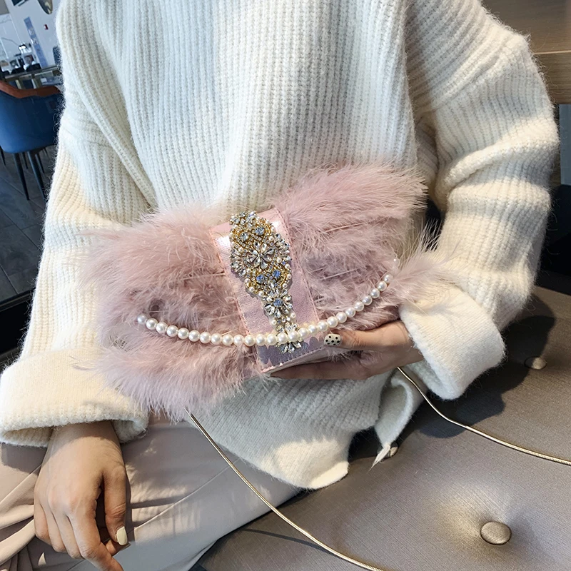 Женская кожаная сумка на плечо вечерняя сумка-клатч с цепочкой и перьями из