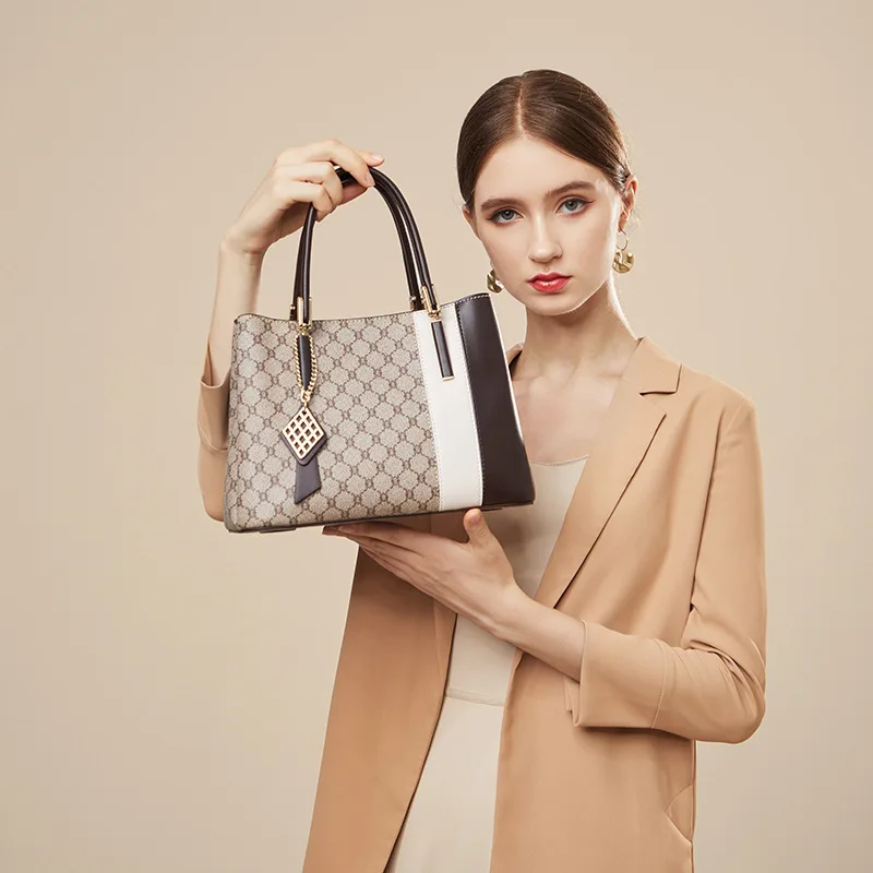 

Luxury Brand 100% Genuine Leather High-end Printing Stitching Handbag Retro Fashion All-match Single Shoulder Messenger Bag Sac