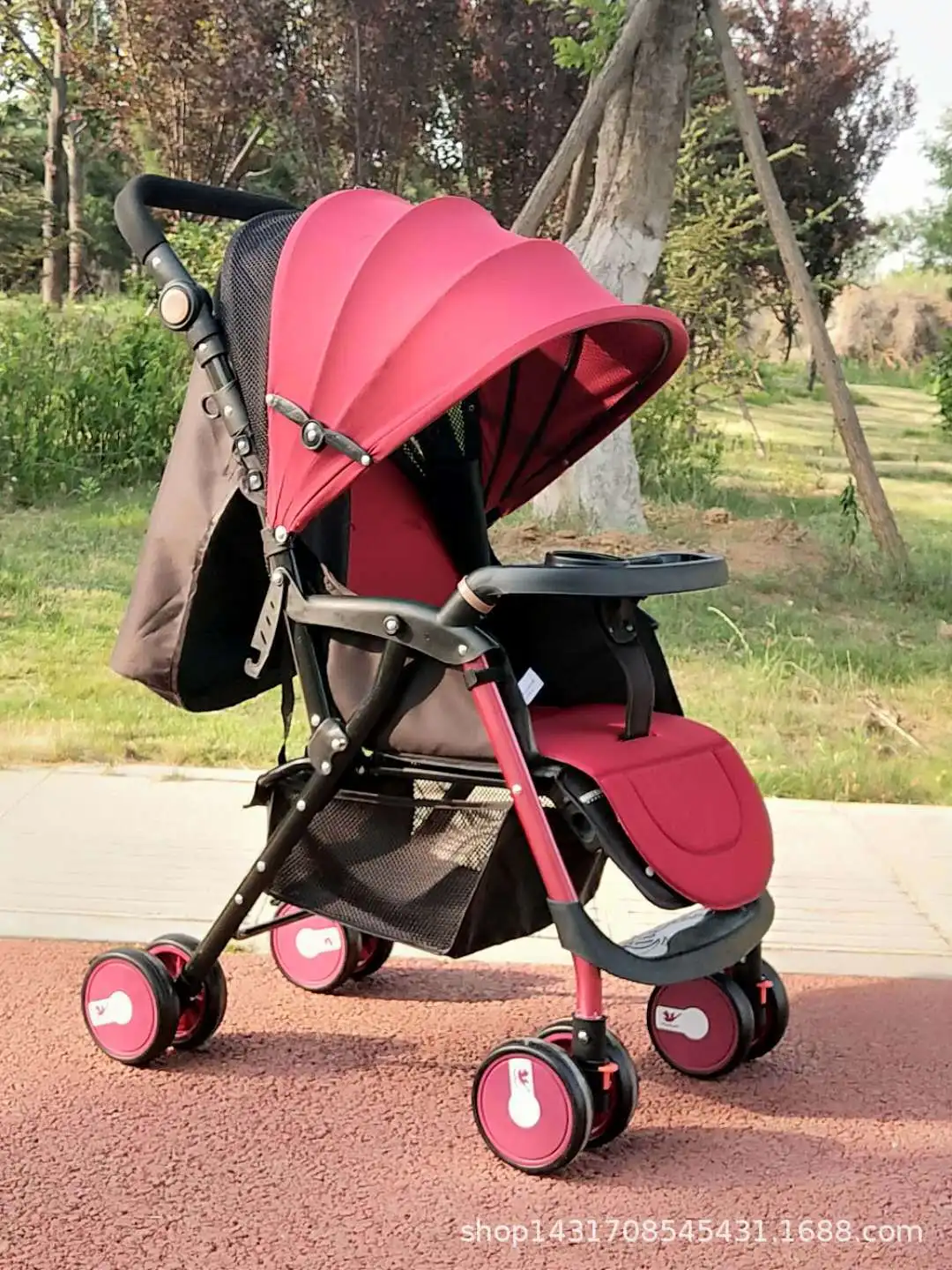 Baby stroller is super light portable can sit and lie down folding shock absorber four-wheeled hand-pushed umbrella stroller