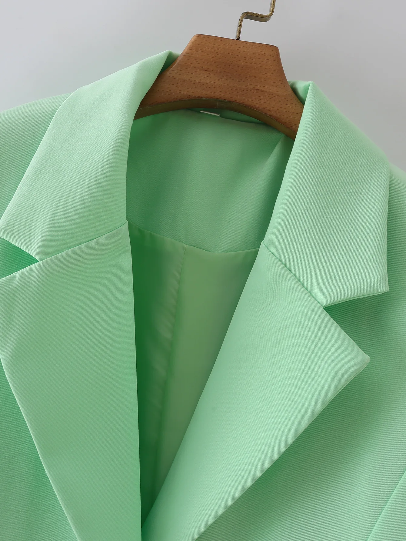 2021 Autumn Women Fashion Solid Color Roll Sleeve Single Breasted Blazers Coat Long Sleeve Pockets Female Outerwear Chic Tops