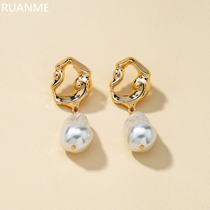 

New Pearl Earring Contracted Retro Geometric Women Stud Earrings Accessories