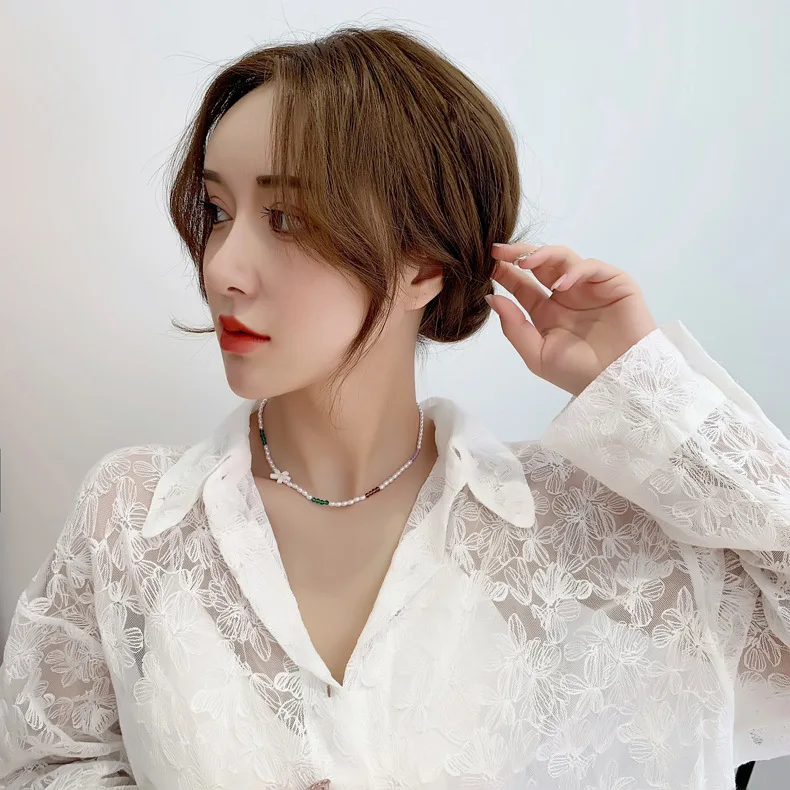 

XIAOBOACC 2021 New Trend Necklace for Women Korean Fashion Girl Hyuna Style Freshwater Pearl Flower Sweet Choker Chain Wholesale