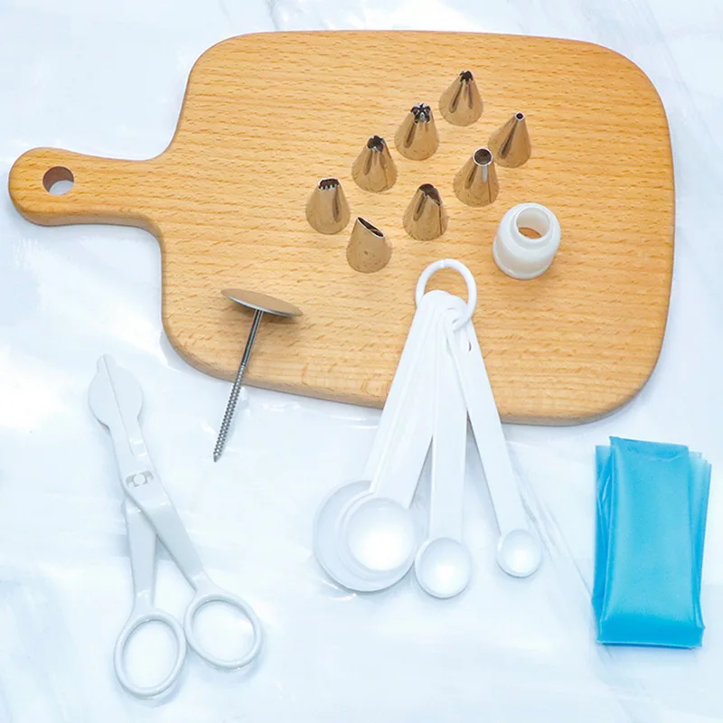 

Cake Decorating Tools Silicone Pastry Bag Tips Cake Piping Nozzles Set Reusable Pastry Bags+13 Nozzle Set