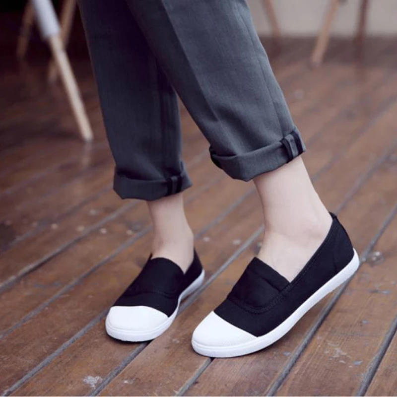 

Women's Casual Fashion New Soft Bottom White Shoes Solid Color Shallow Shoes Canvas Shoes Gilrs Sneakers Generation
