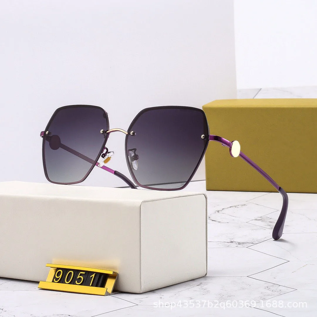

Luxury Brand Designer B Polarized Gradient Metal Sunglasses Women Men Oversized Rimless Sun Glasses Travel Outdoor Eyewear Gift