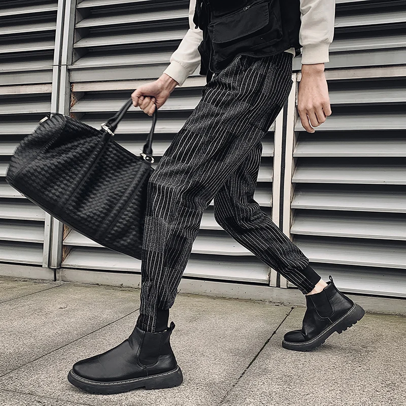 

2021 Autumn Winter Fashion Jogger Pants Men Striped Thick Drawstring Tapered Trousers Patch Washed Slim Fit Casual Pants Man