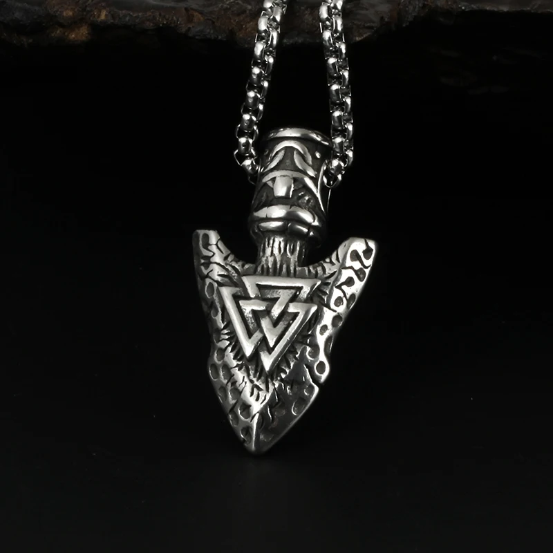 Оптовая продажа, цепочка из нержавеющей стали со стандартным дизайном «Aegishjalmr», амулет с подвеской в виде копьев, треугольное ожерелье в подарок парню 080