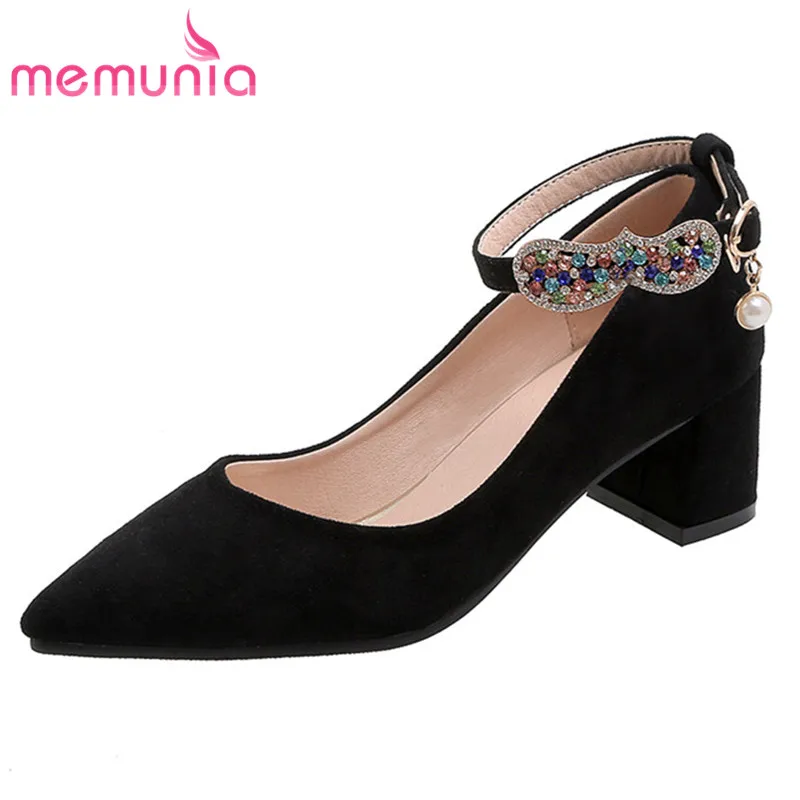 

Женские туфли-лодочки с острым носком, на квадратном каблуке