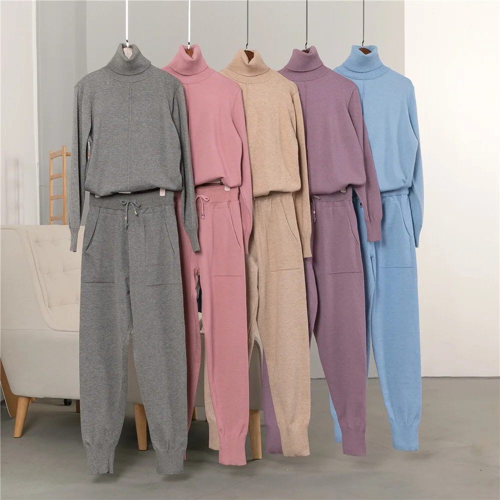 Женский трикотажный костюм двойка тренировочный со свитером и брюками с высоким