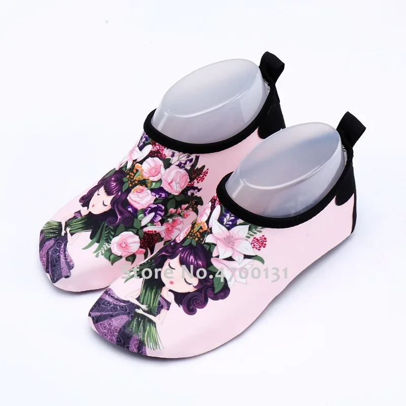 Детские спортивные кроссовки с цветочным рисунком для занятий водными видами