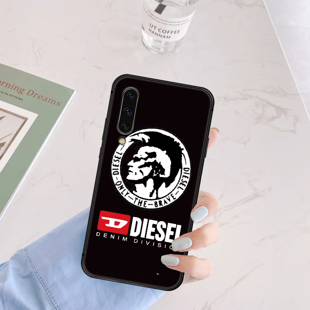 

Luxury DIESEL Fashion Brand Phone Case Cover For Samsung Galaxy A7 8 10 20 20e 21 30 30S 31 41 50 50S 51 70 71 91 black Hoesjes