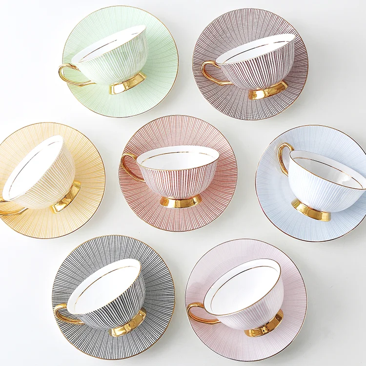 

Bone China Ceramics Tea Coffee Cup Set Gold Rim Vintage European Tea Cup Set Gold Porcelain Luxury Tazas Kitchen Supplies DG50BD