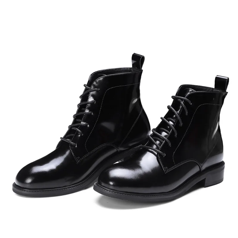 Женские короткие ботинки FEDONAS черные мотоциклетные из натуральной кожи с