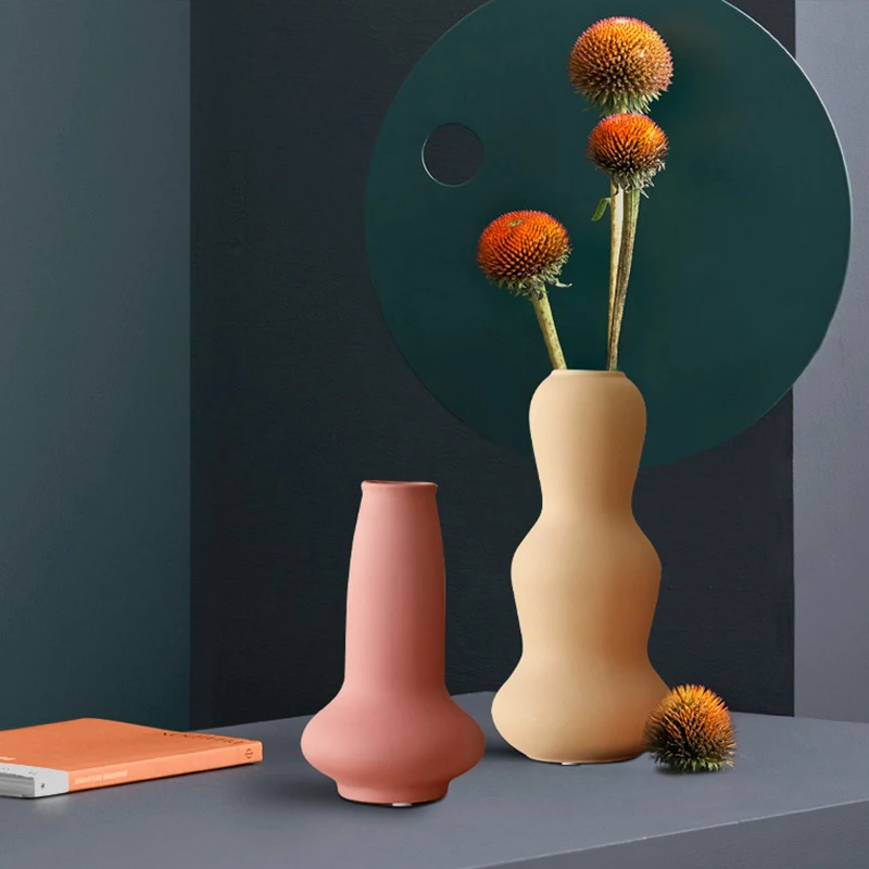 

Nordic Art Ceramic Small Mouth Vase Decoration Flower Arrangement Home Decoration Desktop Display Flower Vase Housewarming Gift