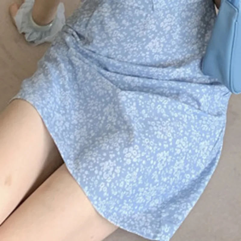 

Holiday New Bandage Summer Dresses Vintage Floral Print Beach Robe Slim Women Sexy V-neck Puff Sleeve Mini Vestido De Mujer 2021