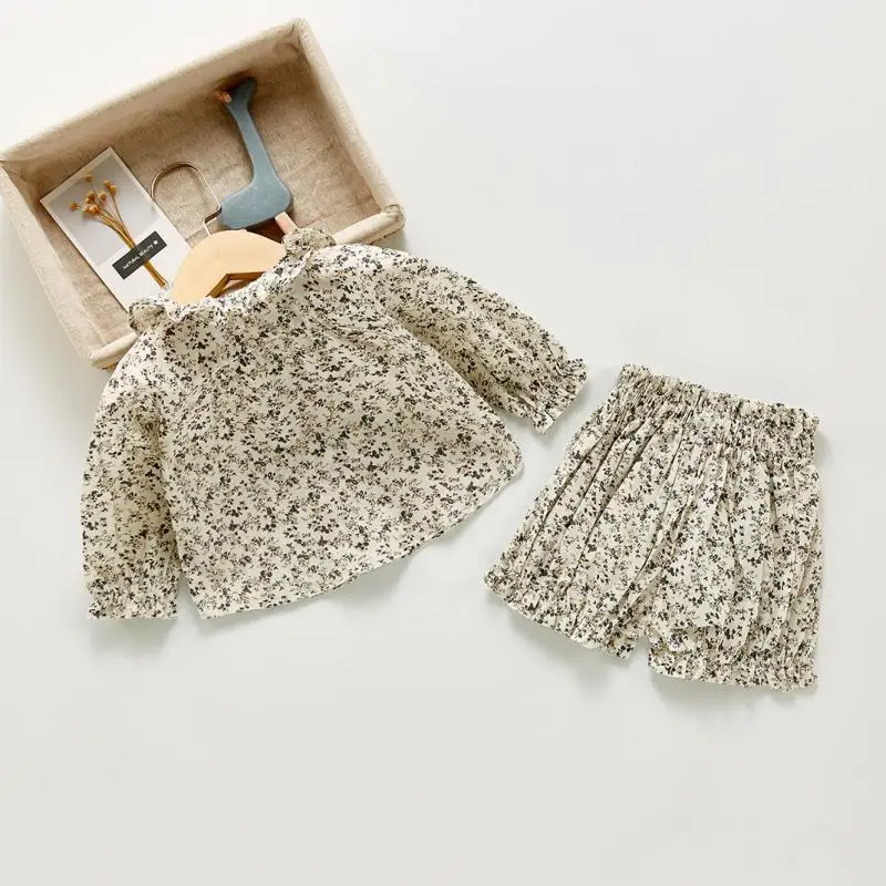 

2021 New Baby Girl Clothes Set Infant Floral Long Sleeve Tops + Shorts 2pcs Cute Girl Cotton Set Princess Children Clothing Set