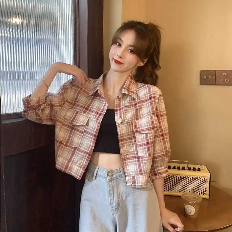 

Fashionable, loose, thin, versatile, color contrast check short shirt, Korean single breasted lapel, sweet pocket top, female