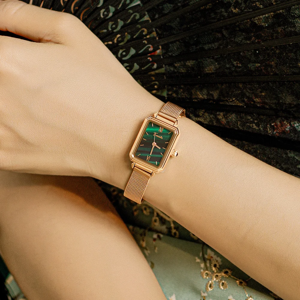 

Ladies Watch Small Square Watch New Female Watch Niche Retro Square Plate Malachite Texture Small Green Luxury Women Watches