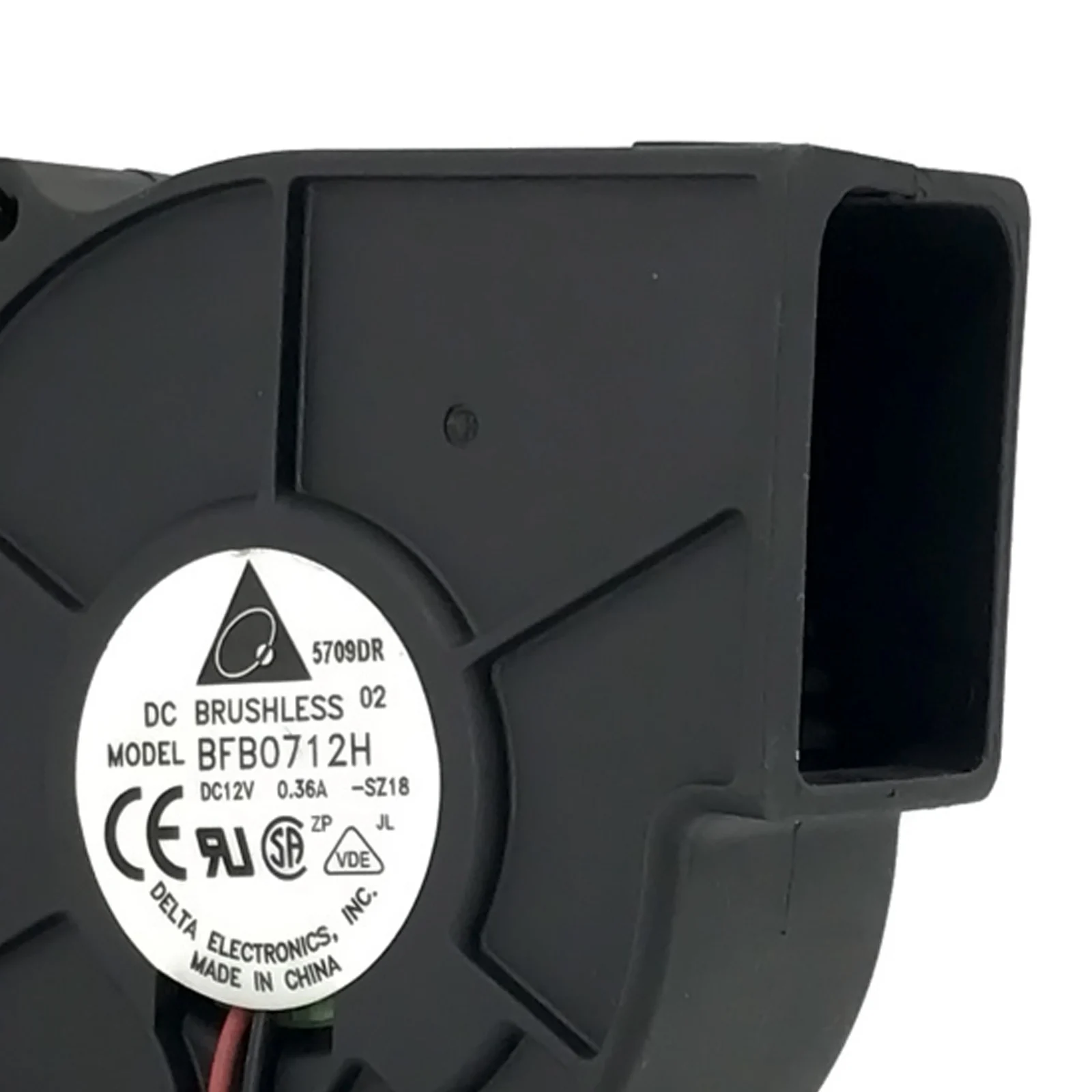 Чехол для компьютера с 2 контактами и линиями Delta BFB0712H 7530 DC 12V 0.36a | Детали