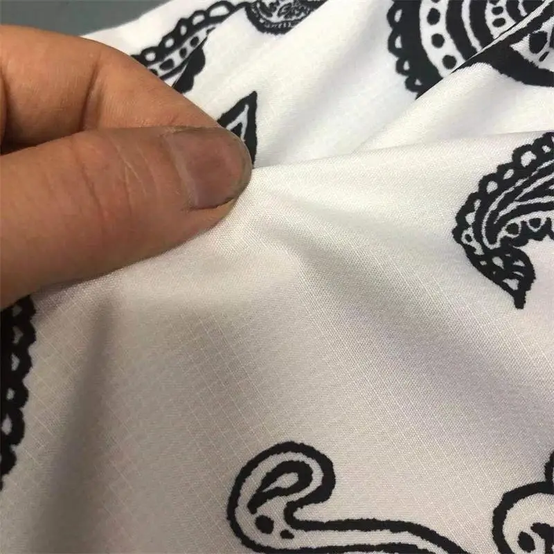 

Dropshipping Paisley Fashion Hip Hop 70s Bandana African Digital Print High Waist Black Casual Sports Board Shorts for Men