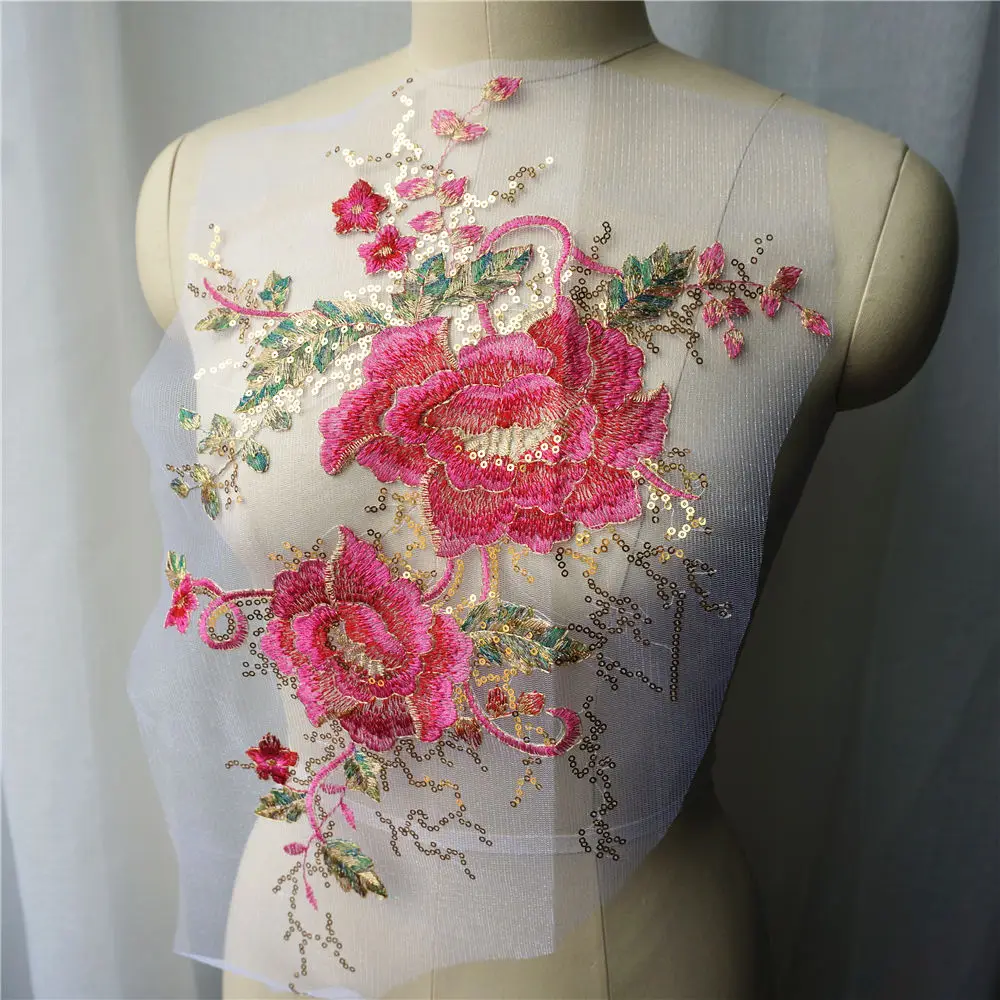 Розовый пион цветок золотые блестки кружевной ткани вышитое свадебное платье